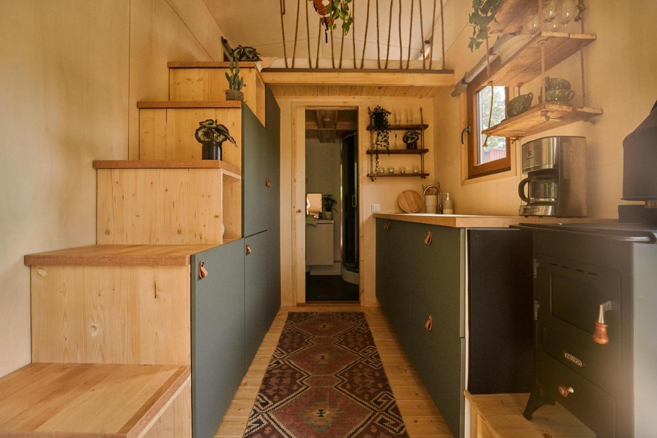 Tiny House Oerebro Orebro Exterior photo